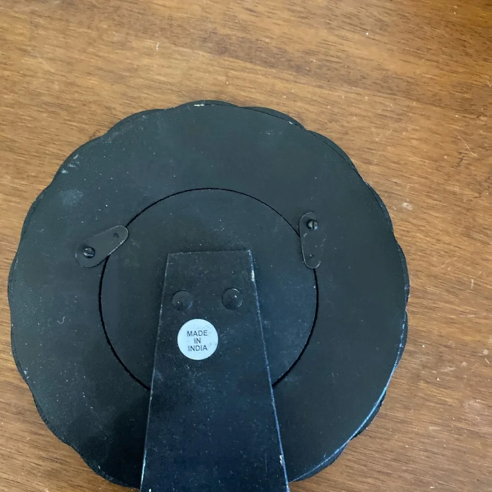 Round 3” Diameter Picture Frame